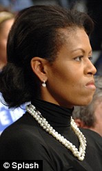 美第一夫人新發(fā)型酷似女星蕾哈娜 或?qū)⑾破鹉７嘛L(fēng)潮