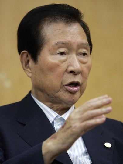 韓國前總統(tǒng)金大中入院并戴上人工呼吸機(jī) 暫無生命危險