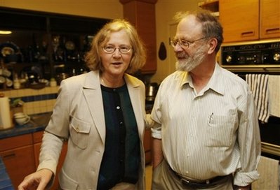 諾貝爾生理學(xué)或醫(yī)學(xué)獎揭曉 3位美國科學(xué)家分享殊榮