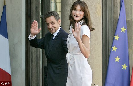 薩科齊告誡老婆勿干預(yù)政務(wù) 布呂尼不理會(huì)