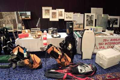 麥道夫部分家當(dāng)被高價拍賣 收藏品被批檔次低