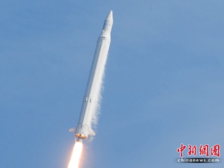 “羅老”號發(fā)射失敗爆炸 韓稱將一直發(fā)射到成功為止