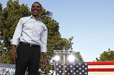 美國(guó)向奧巴馬扔書(shū)男子稱只想讓總統(tǒng)讀其著作