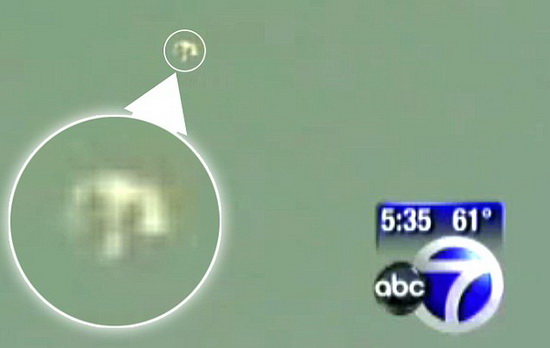 組圖:美國紐約天空出現(xiàn)不明飛行物