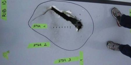 疑似澳航A380發(fā)動(dòng)機(jī)著火事故調(diào)查照曝光(組圖)