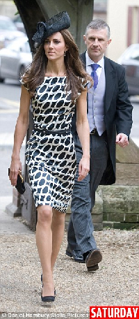 凱特喜好舊衣新穿 米歇爾著裝回歸平民路線