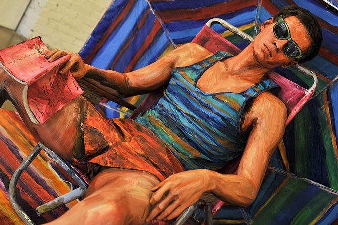 真人當畫布 美國藝術家創(chuàng)作立體油畫