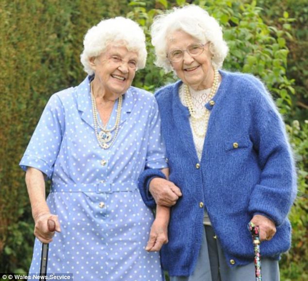 世界第二長壽雙胞胎將迎百歲生日 優(yōu)質(zhì)基因和健康生活是長壽秘訣