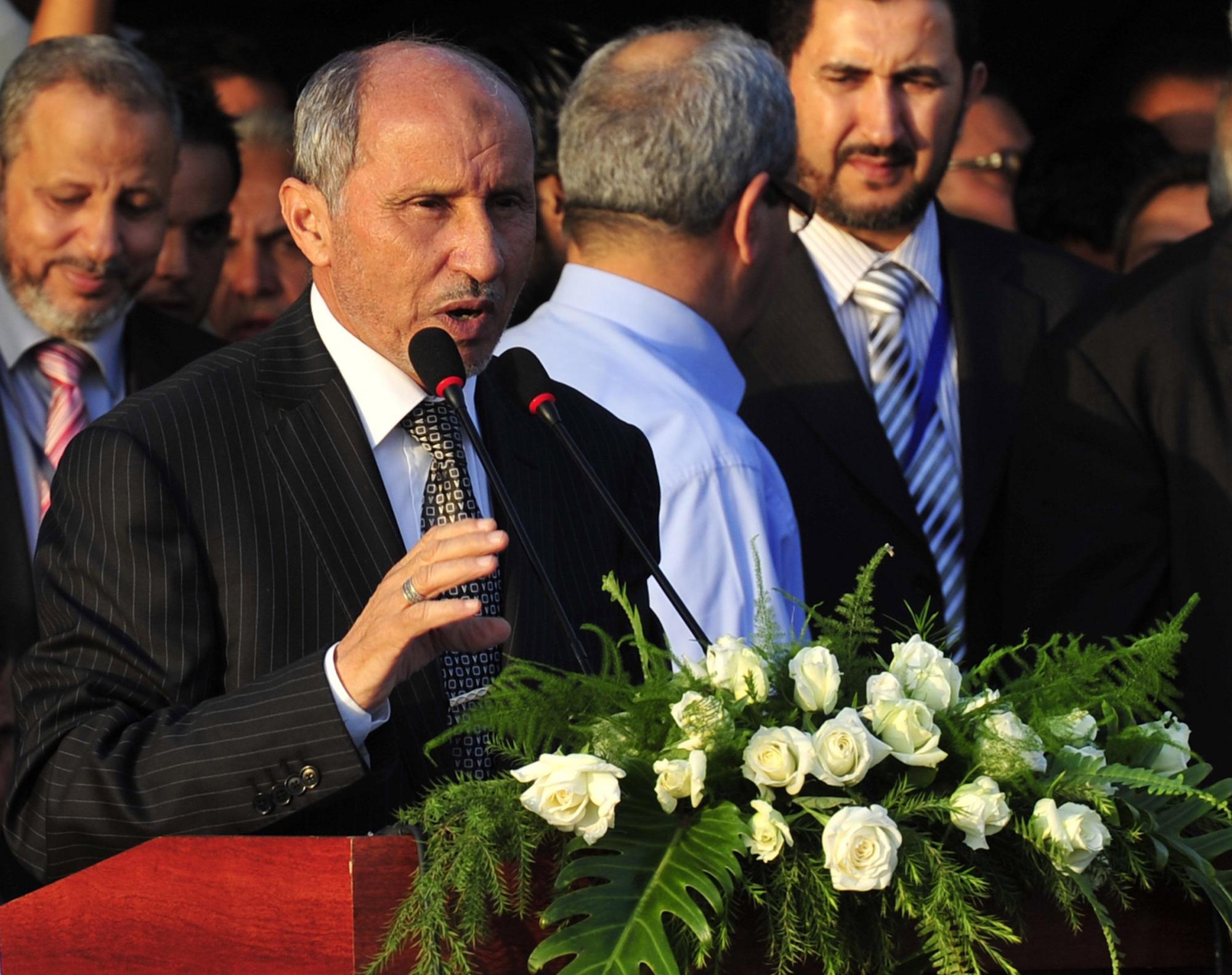 卡扎菲尸檢擇日公布 穆巴拉克悲痛至腦死亡？