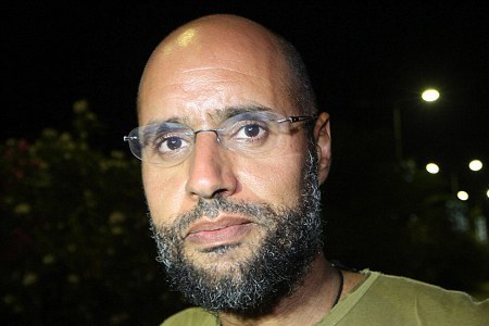 賽義夫被確認逃至尼日爾 聯(lián)合國月底取消利禁飛區(qū)