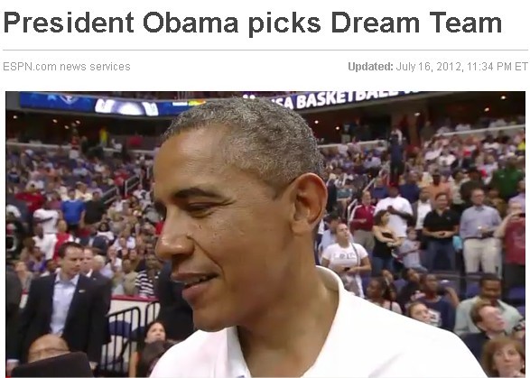 大選造勢不忘現(xiàn)場觀戰(zhàn)男籃 奧巴馬應(yīng)觀眾“要求”跟愛妻熱吻