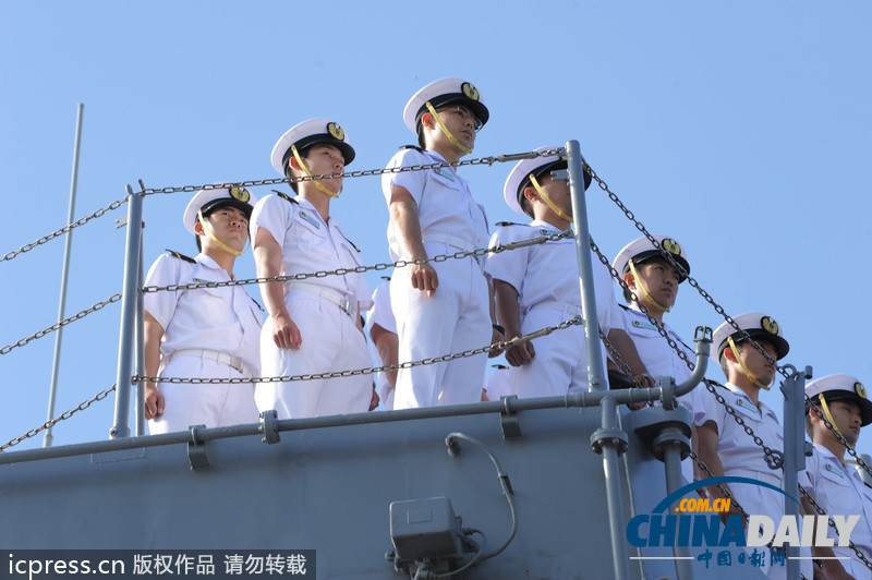 日本軍艦造訪俄羅斯 將參觀俄最高海軍學府（高清組圖）