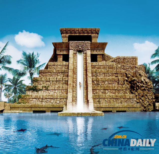 組圖:巴哈馬超酷水滑梯帶來(lái)風(fēng)馳電掣體驗(yàn) 與鯊魚“同游”