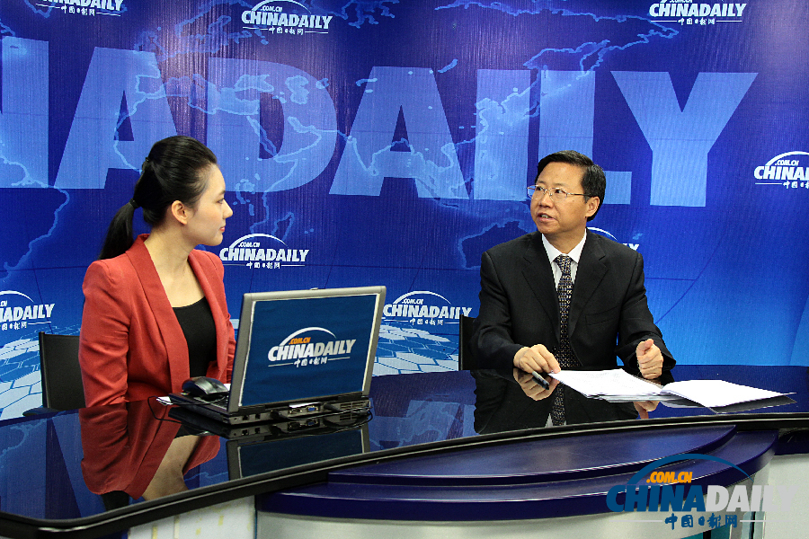 商務(wù)部產(chǎn)業(yè)司司長(zhǎng)談加工貿(mào)易轉(zhuǎn)型升級(jí)（組圖）