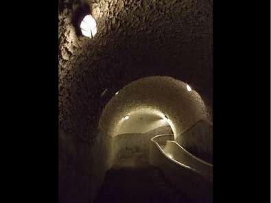 蔣介石秘密逃生通道曝光 快艇24小時待命