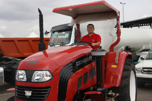 從阿布賈車展談尼日利亞的女人