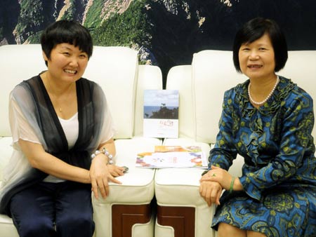 大陸記者出書記錄臺灣生活點滴 贊商家誠信周到