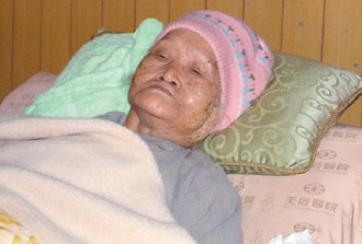 臺灣106歲人瑞夢中辭世 90歲曾徒步賣香菇(圖)