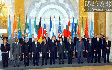 普羅迪無(wú)緣G8全家福