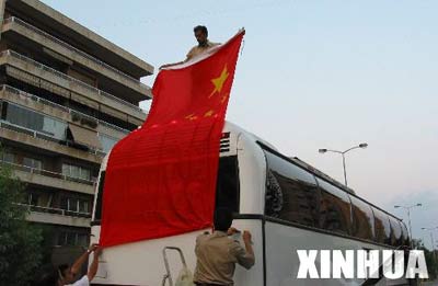 外交部領(lǐng)事司負(fù)責(zé)人就黎巴嫩撤僑接受采訪