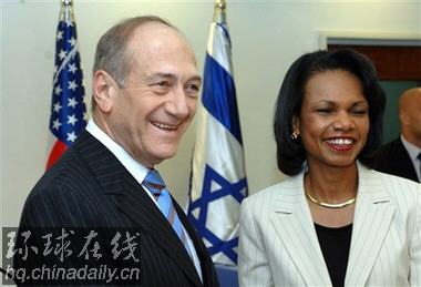 賴斯會(huì)晤?yuàn)W爾默特 提出“新中東”口號(hào)