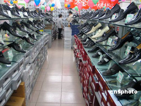 意鞋業(yè)巨頭:應(yīng)對(duì)中國(guó)競(jìng)爭(zhēng)專利是關(guān)鍵