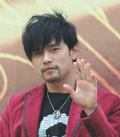 對手戲:周杰倫嫌鞏俐穿太少