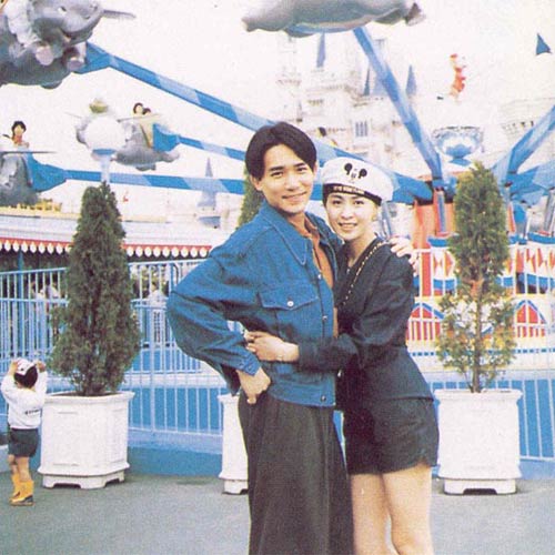 偉仔劉嘉玲老照片曝光(組圖)