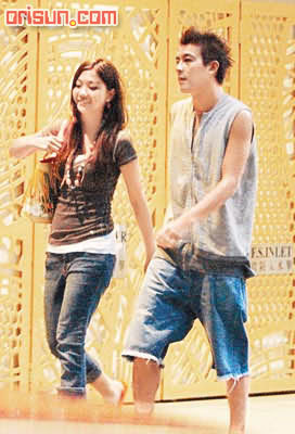 陳冠希約女日日新(組圖)