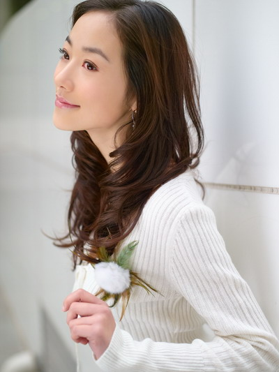 “無添加玉女＂韓雪天價代言國際品牌(圖)