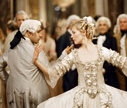 “瑪麗皇后”鄧斯特登《時尚》封面(圖)