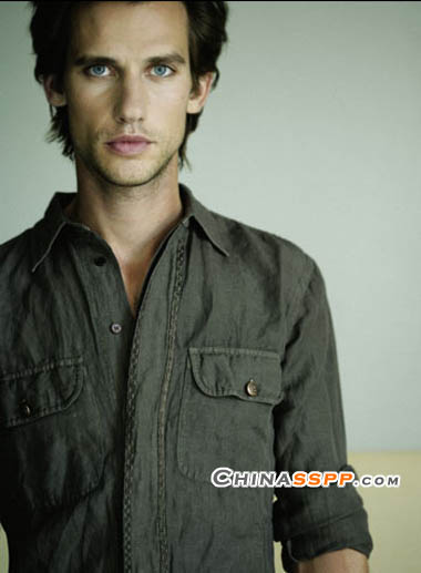 男裝以隨意中蘊(yùn)涵別致