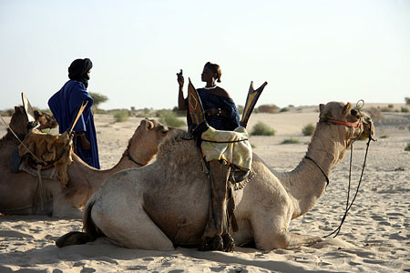 西非小城 用鹽塊換黃金