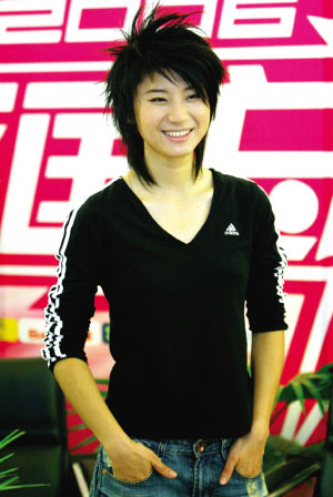 歌迷狀告娛樂大鱷 質(zhì)疑李宇春獲獎(jiǎng)票數(shù)(圖)