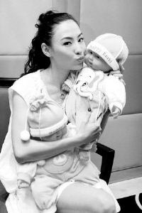 張柏芝欲退娛樂圈與公司解約 準(zhǔn)備再生一子