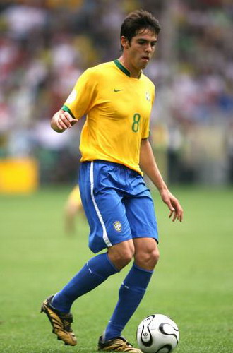 后世界杯帥哥新勢力:卡卡吉拉主打 C羅屈尊替補(圖)