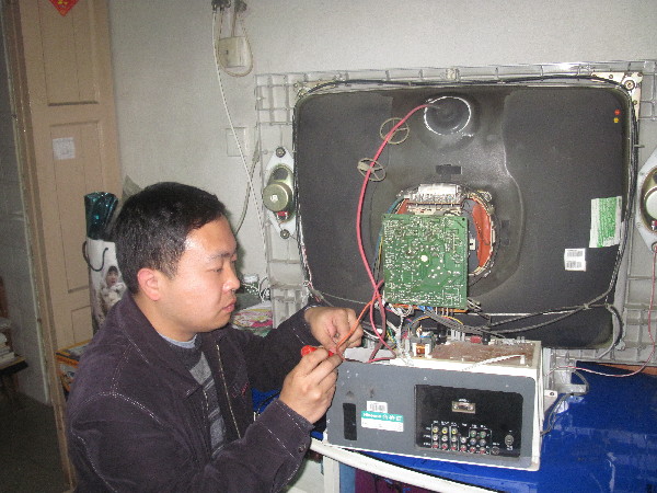 王強：陽光青年 瓷都“徐虎”