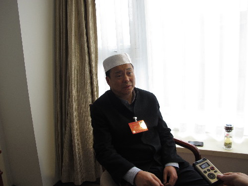 甘肅省伊斯蘭教副會(huì)長(zhǎng)批昆明暴恐行為喪盡天良