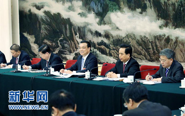 兩會授權發(fā)布：李克強參加山東代表團審議