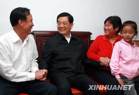 國(guó)慶后 政治局常委密集考察民生