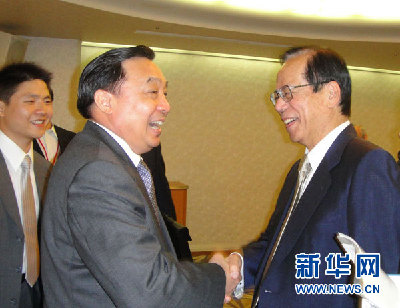 中國(guó)青年媒體百人團(tuán)訪日 福田康夫王晨出席招待會(huì)