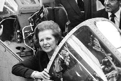 最后一次翱翔藍(lán)天 英國皇家空軍鷂式戰(zhàn)機(jī)退役