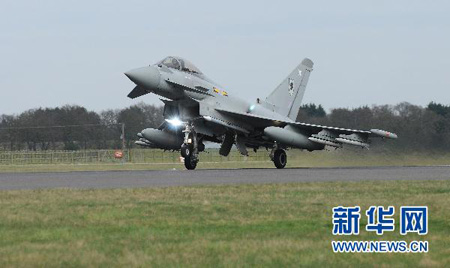 全球媒體質疑多國聯(lián)軍 濫用武力空襲利比亞