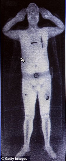 恐怖分子擬用手術將炸彈植入體內(nèi) 美機場加強安檢