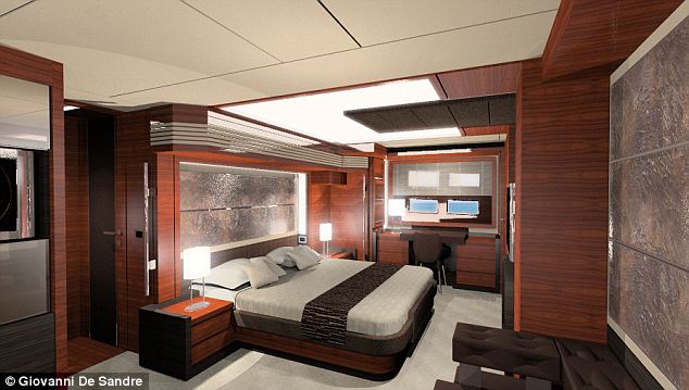 奢華游艇標(biāo)值30億英鎊 足金包裹主臥布滿(mǎn)白金