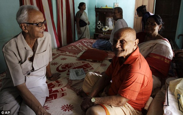 印度前世界健美先生慶百歲壽辰 坦言保持愉悅是秘訣