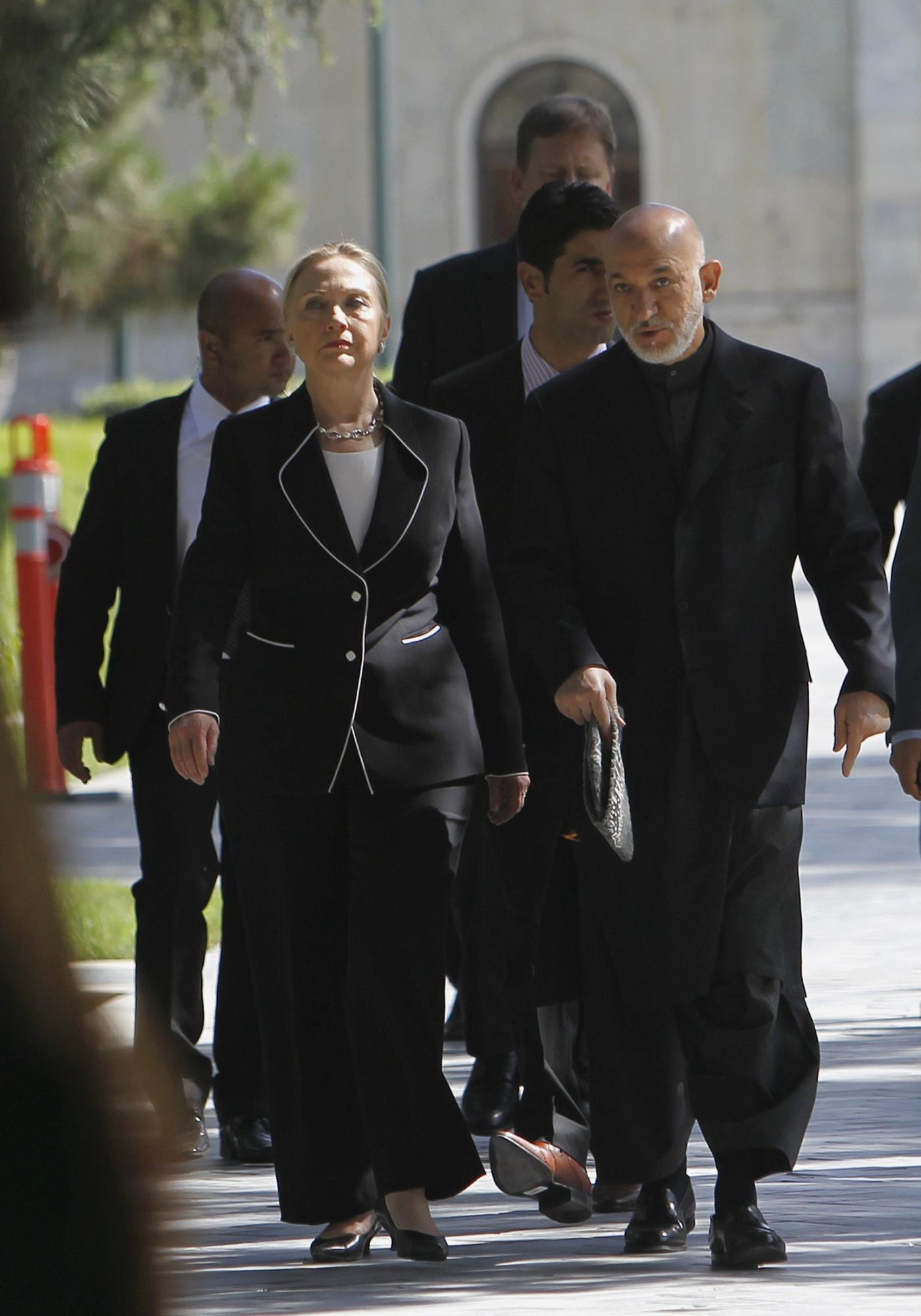 希拉里宣布阿富汗為“非北約重要盟友” 國(guó)際社會(huì)將繼續(xù)提供援助