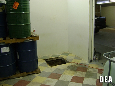 美國(guó)墨西哥邊境發(fā)現(xiàn)3條販毒地下隧道 配備軌道車系統(tǒng)