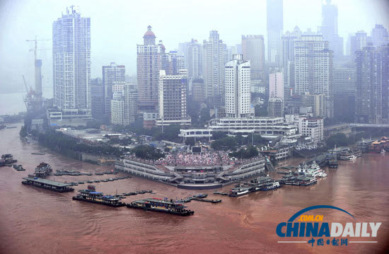 重慶30年最大洪峰通過主城