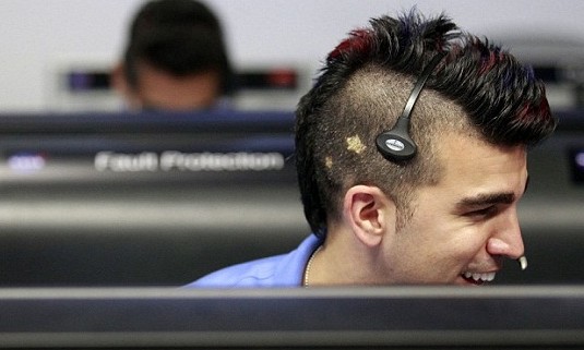 奧巴馬稱贊“好奇”號團隊 調(diào)侃欲留莫霍克發(fā)型